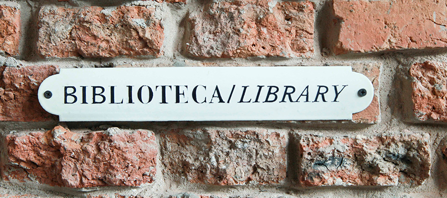 Biblioteca - La Alondra – Asunción, Hotel Factoria